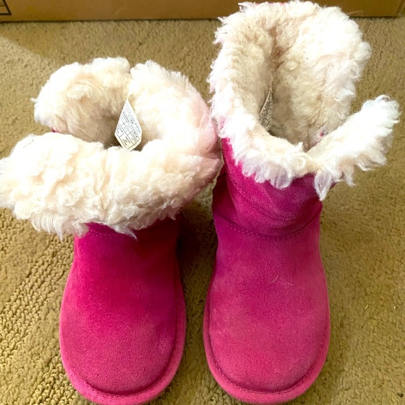 Girls Koolaburra Boots - Picture 1 of 11